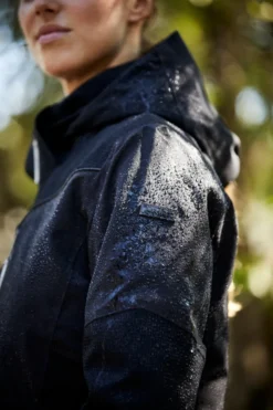 Ariat Women's Prowess Jacket Black -Equestrian Riding Clothing Store F21 WMS ENGL Breeches LaCunha Shot01 1079 RTL