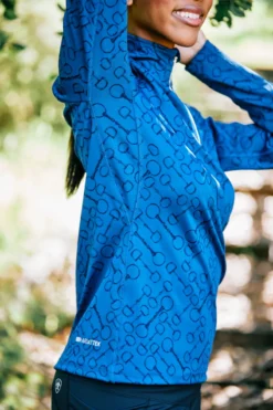 Ariat Women's Prophecy 1/4 Zip Baselayer Estate Blue 8 Ariat Women's Prophecy 1/4 Zip Baselayer Estate Blue -Equestrian Riding Clothing Store F22 WMS ENGL Marin CountryCatalog LaCunha Shot 05 34309 RTL